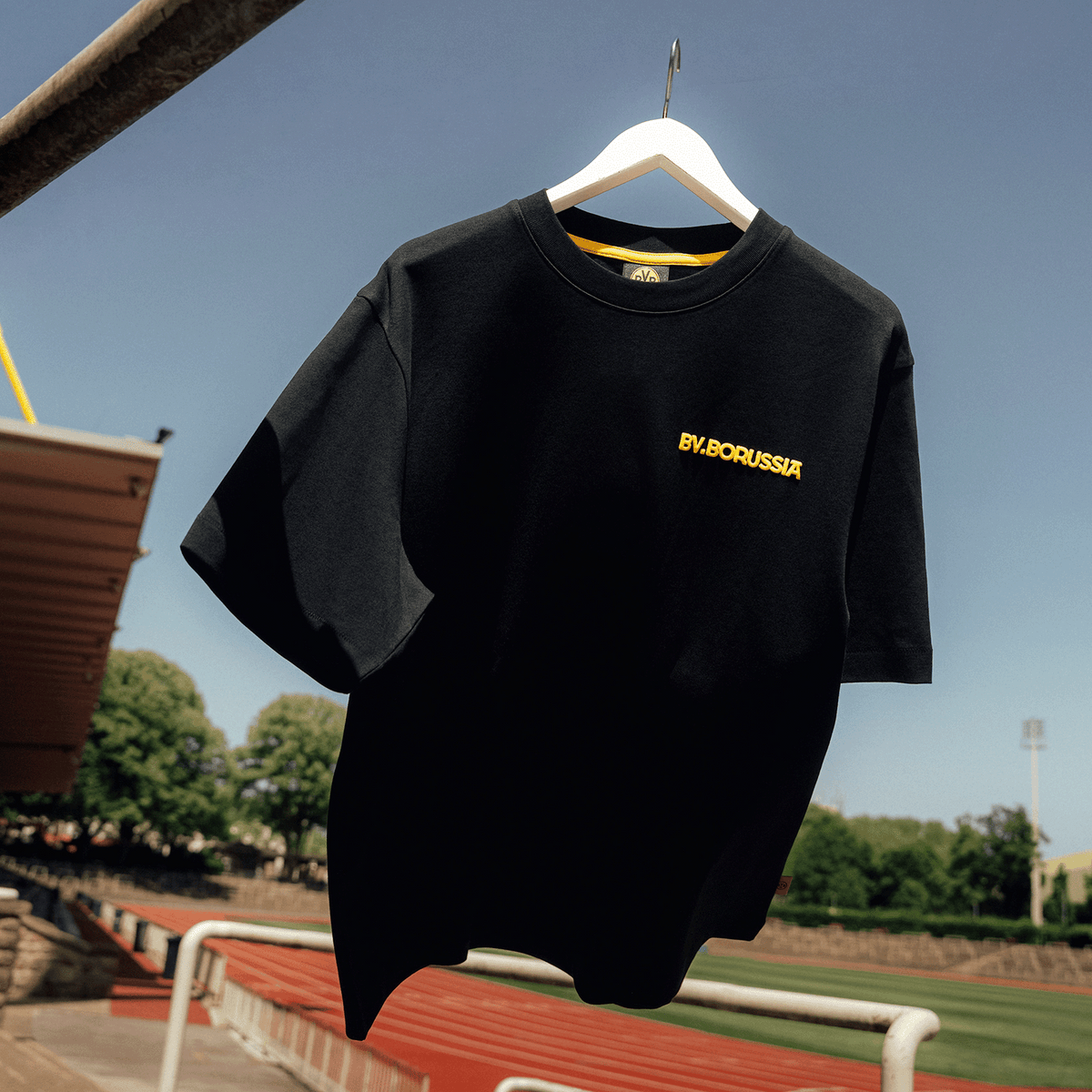 BVB T-Shirt Rote Erde
