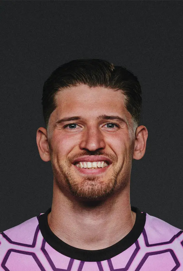 1 - Gregor Kobel