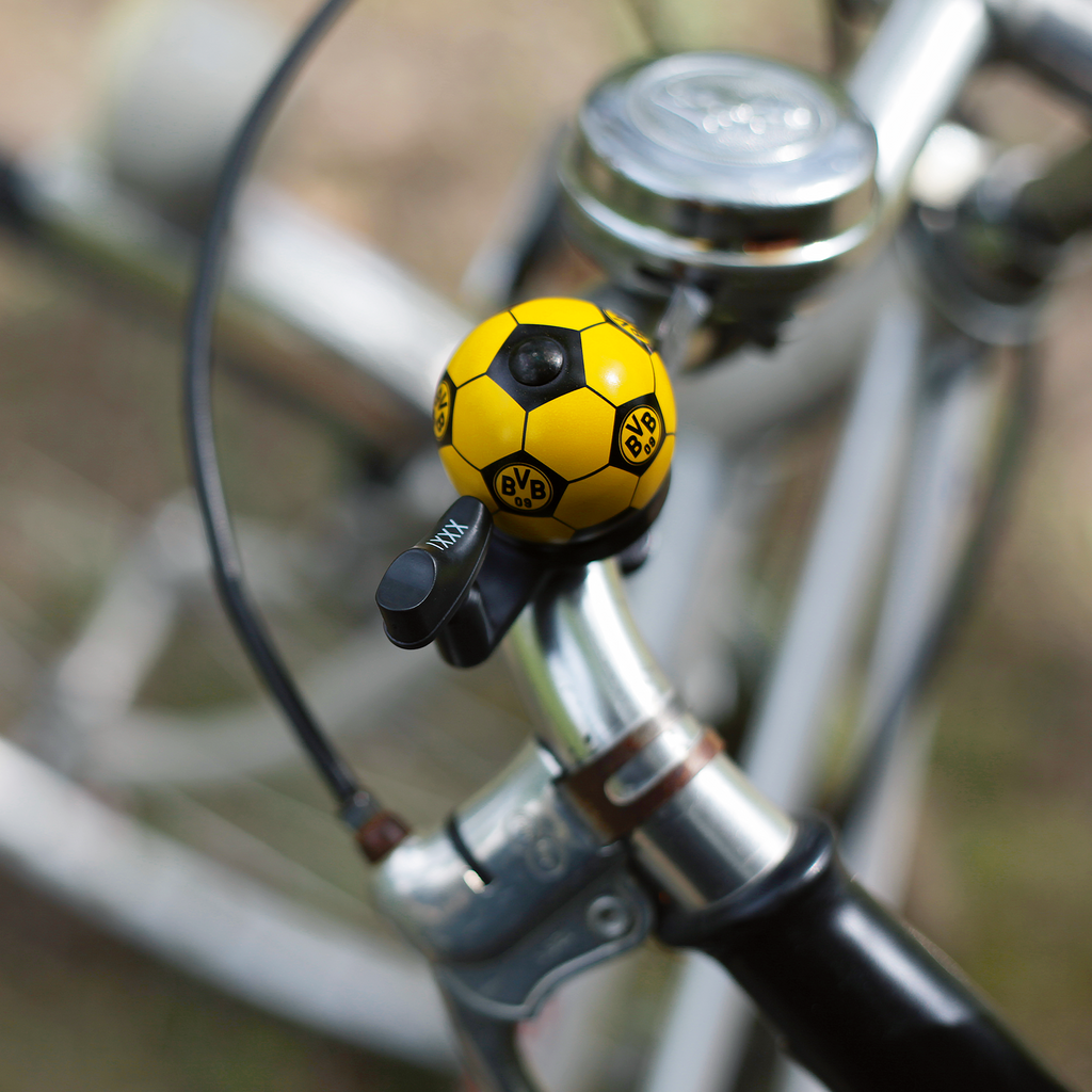 Schwarzgelbe BVB-Fahrradklingel in formschönem Fußball-Design mit ikonischem BVB 09-Logo, perfekt für Fans von Borussia Dortmund.