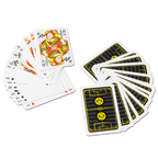 Jeu de cartes BVB Skat au design noir et jaune unique, avec le logo du BVB au dos des cartes, idéal pour les supporters du Borussia Dortmund.