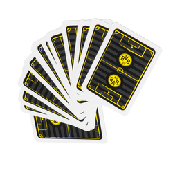 Jeu de cartes de skat aux couleurs noir et jaune du BVB, avec un motif représentant le stade, idéal pour les supporters du Borussia Dortmund.