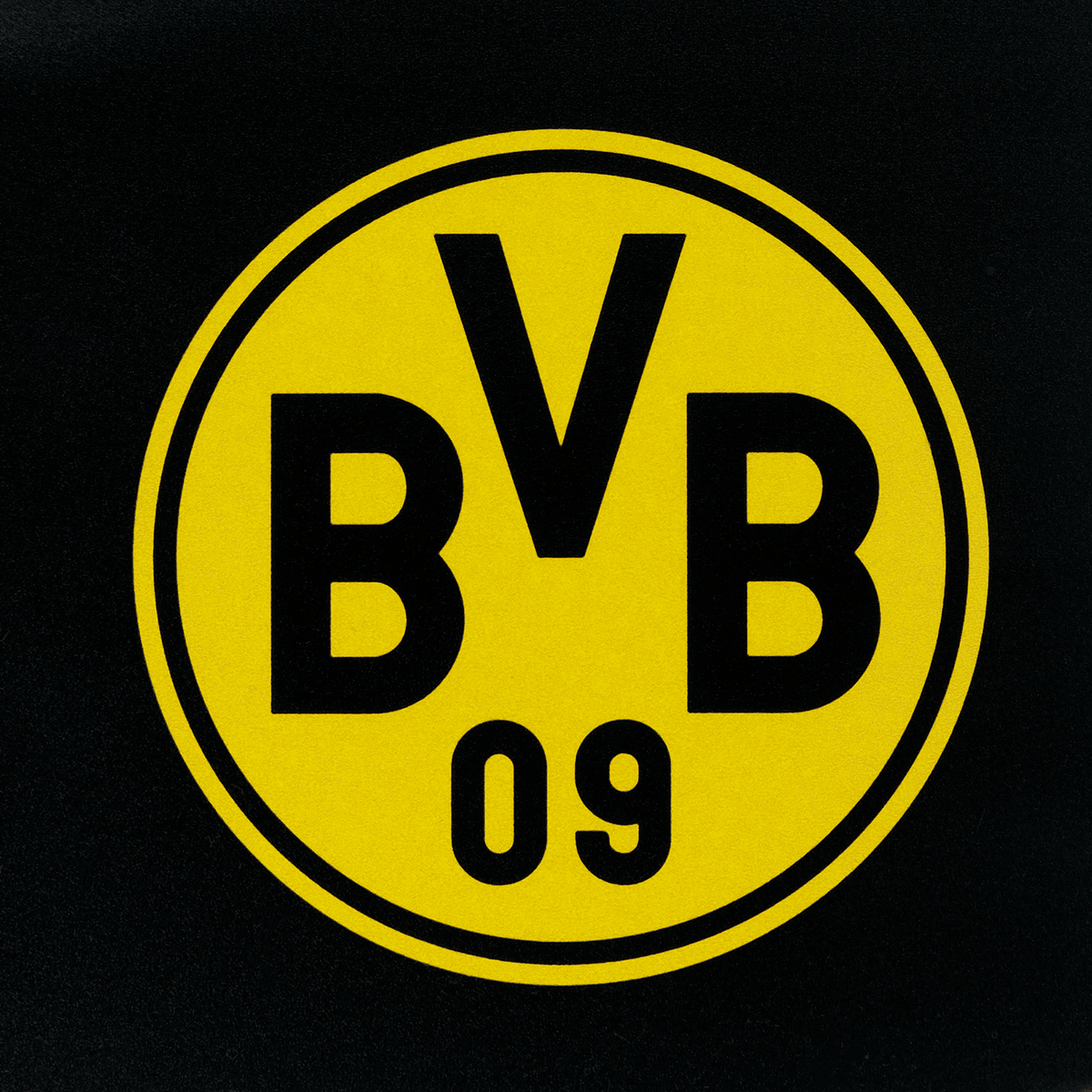 Tapis de bureau Borussia Dortmund noir et jaune avec un grand logo BVB, un accessoire idéal pour les supporters et le bureau.