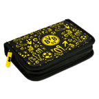 Schwarzgelbes BVB-Federmäppchen mit markantem Vereinslogo und Fußball-Design, ideal für Schule und Alltag von Borussia Dortmund Fans.