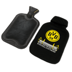 Borsa dell’acqua calda nera con la scritta “Borussia Dortmund” e lo stemma giallo del BVB, ideale per gli appassionati di calcio e per le giornate fredde.
