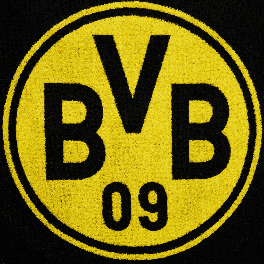 Serviette de douche noir et jaune du BVB, ornée d'un grand emblème du BVB et du chiffre 09, idéale pour les supporters du Borussia Dortmund.
