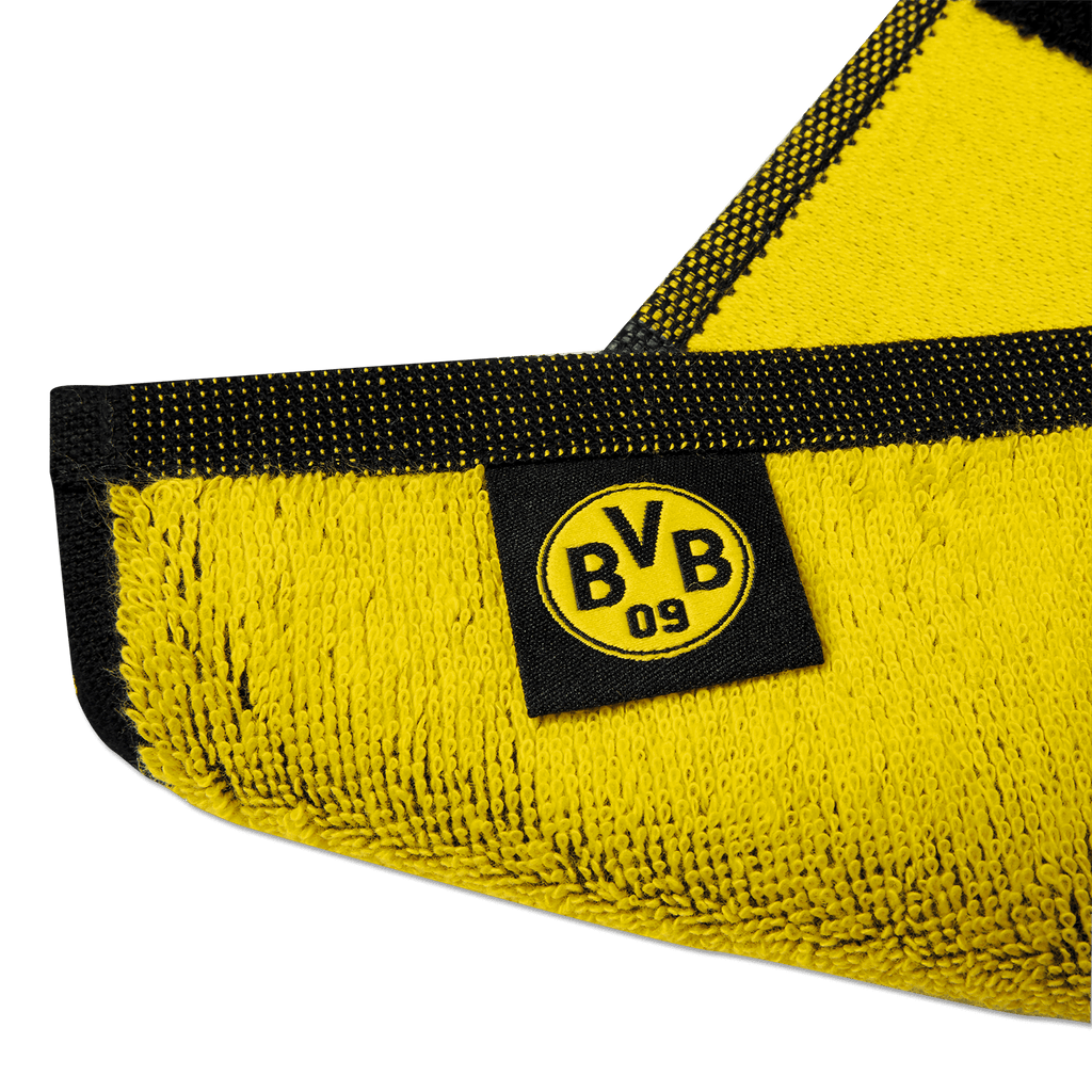 Black-and-yellow BVB bath towel with emblem and contrasting design, measuring 100x150 cm, ideal for Borussia Dortmund fans.