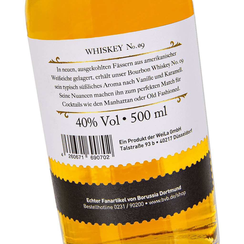 500 ml de whisky bourbon BVB con un 40 % vol., embotellado en una elegante botella. Auténtico artículo para aficionados del Borussia Dortmund, ideal para cócteles o como regalo.