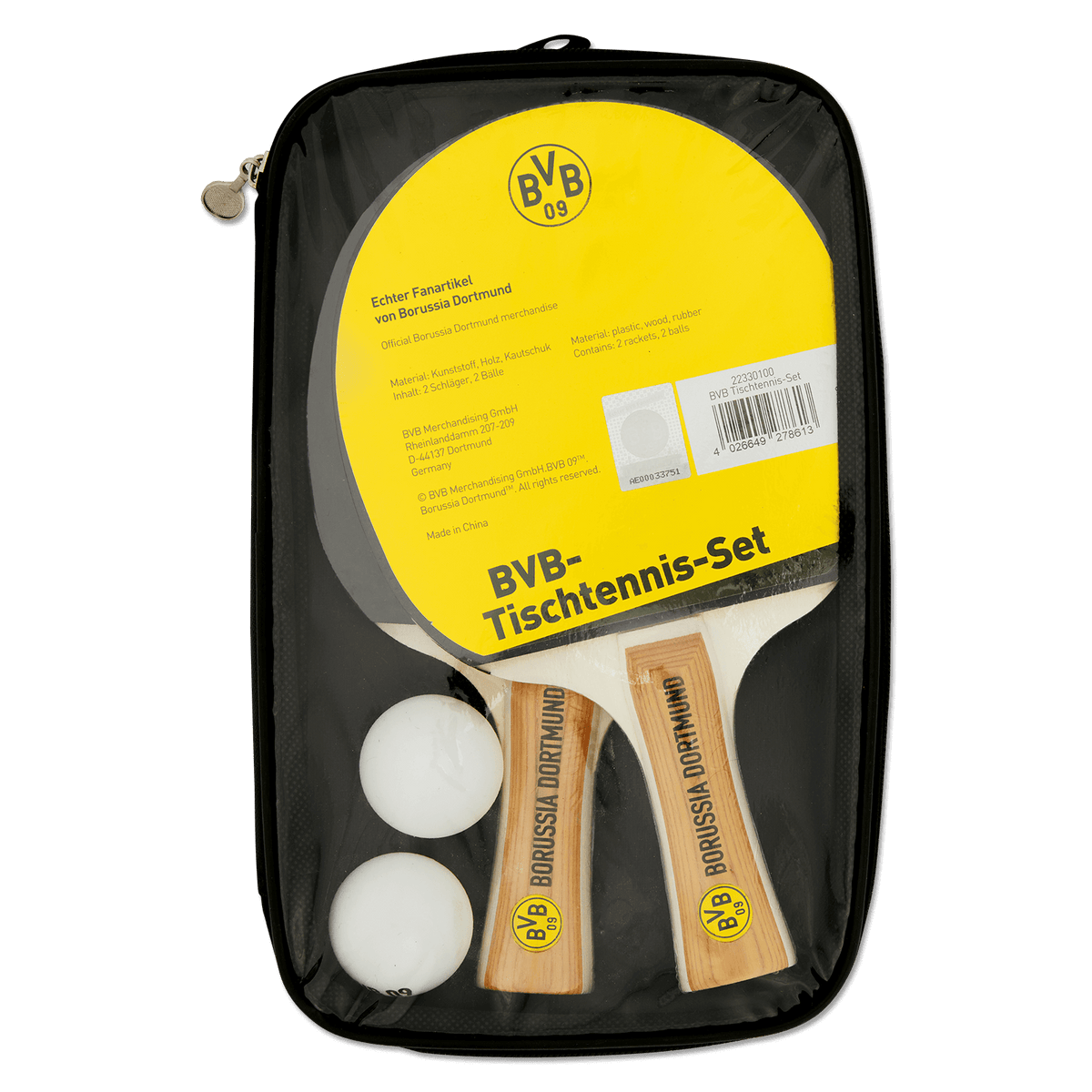 Ein BVB Tischtennis-Set mit zwei Holzschlägern im Borussia Dortmund Design und zwei Tischtennisbällen, verpackt in einer durchsichtigen schwarzen Tasche.