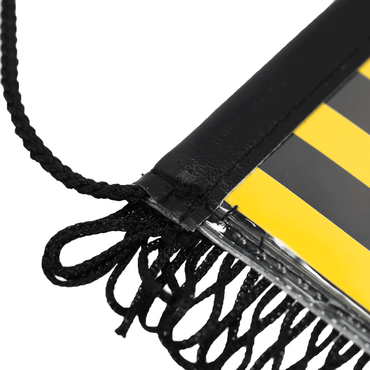 Bannière automobile du BVB aux couleurs noir et jaune, avec un motif à rayures, des franges et le logo, idéale pour décorer un stade ou un véhicule.