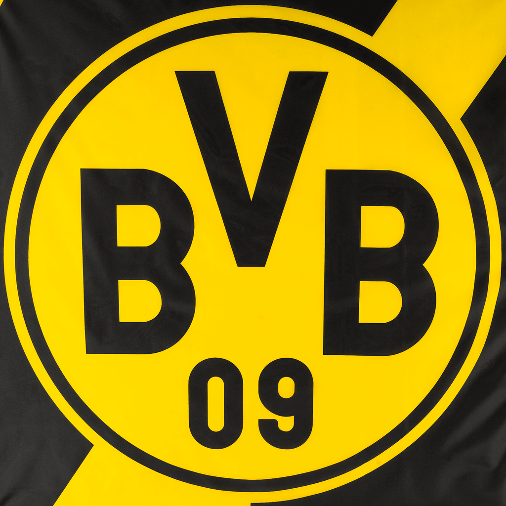 BVBの黒と黄色のヒスフラッグで、目立つ「BVB 09」のロゴが入っています。ボルシア・ドルトムントのファンなら誰にでもぴったりのアイテムです。