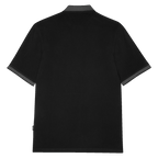 Schwarzes BVB-Poloshirt in Rückansicht mit minimalistischen Design-Elementen an Kragen und Ärmeln, ideal für Borussia Dortmund Fans.