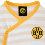 Vue détaillée d'un body pour bébé du BVB à rayures jaunes et blanches, avec le logo « BVB 09 » cousu sur la poitrine. Parfait pour les petits supporters du Borussia Dortmund.