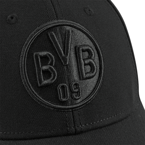 Black BVB cap with a black embroidered logo on the front. A Borussia Dortmund fan item with a simple design.