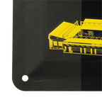 Placa metálica rectangular del BVB con diseño en negro y amarillo y una imagen del SIGNAL IDUNA PARK, ideal como decoración para los aficionados.