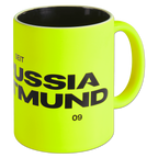 Tazza del BVB in un brillante giallo neon con la scritta “Borussia Dortmund” in nero. Perfetta per i tifosi e ideale per caffè o tè.