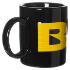 Schwarzgelbe BVB 3D-Tasse mit markantem erhabenen Buchstaben B auf schwarzem Hintergrund, ideal für Fans von Borussia Dortmund.