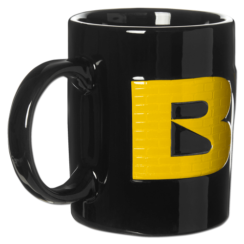 Schwarzgelbe BVB 3D-Tasse mit markantem erhabenen Buchstaben B auf schwarzem Hintergrund, ideal für Fans von Borussia Dortmund.