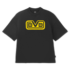 Schwarzes BVB Retro T-Shirt mit gelbem BVB-Logo auf der Brust, ideal für Borussia Dortmund Fans.