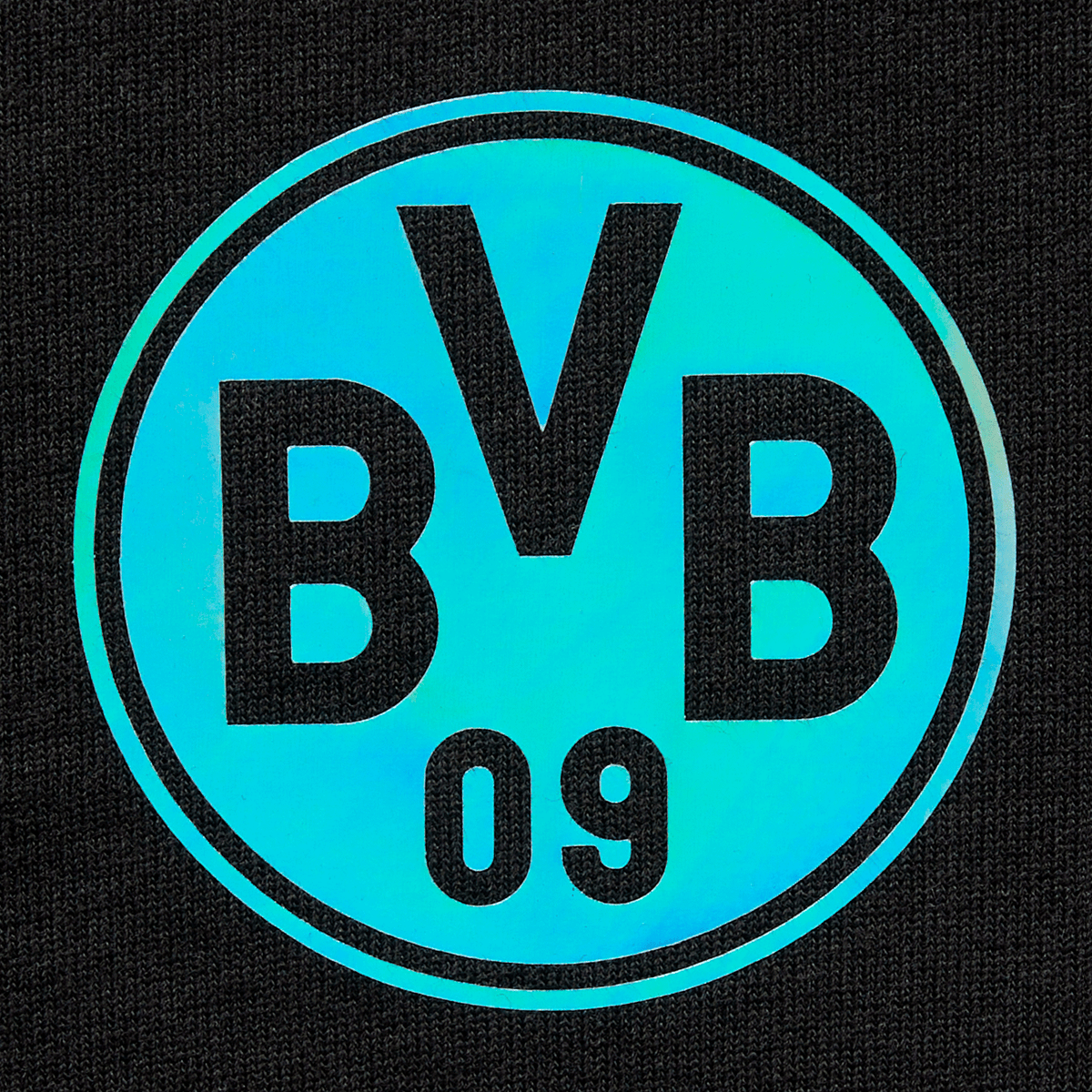 Camiseta negra del BVB con un gran logotipo brillante del BVB 09 en colores del arcoíris en la parte delantera.