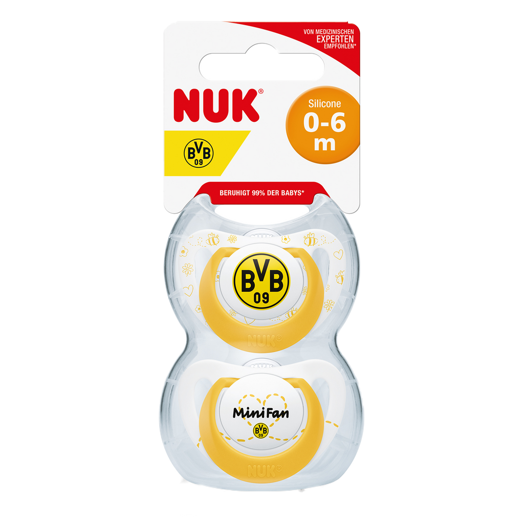 Doppelpack Schnuller von NUK in den Farben schwarzgelb mit BVB-Logo und MiniFan-Schriftzug, geeignet für Babys von 0-6 Monaten.