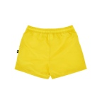 Costume da bagno giallo per bambini con elastico in vita, dal design semplice, adatto all’estate e alle attività del tempo libero.