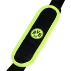 Sangle noire et jaune du sac de sport BVB « Neon » avec le logo BVB 09 en gros plan.