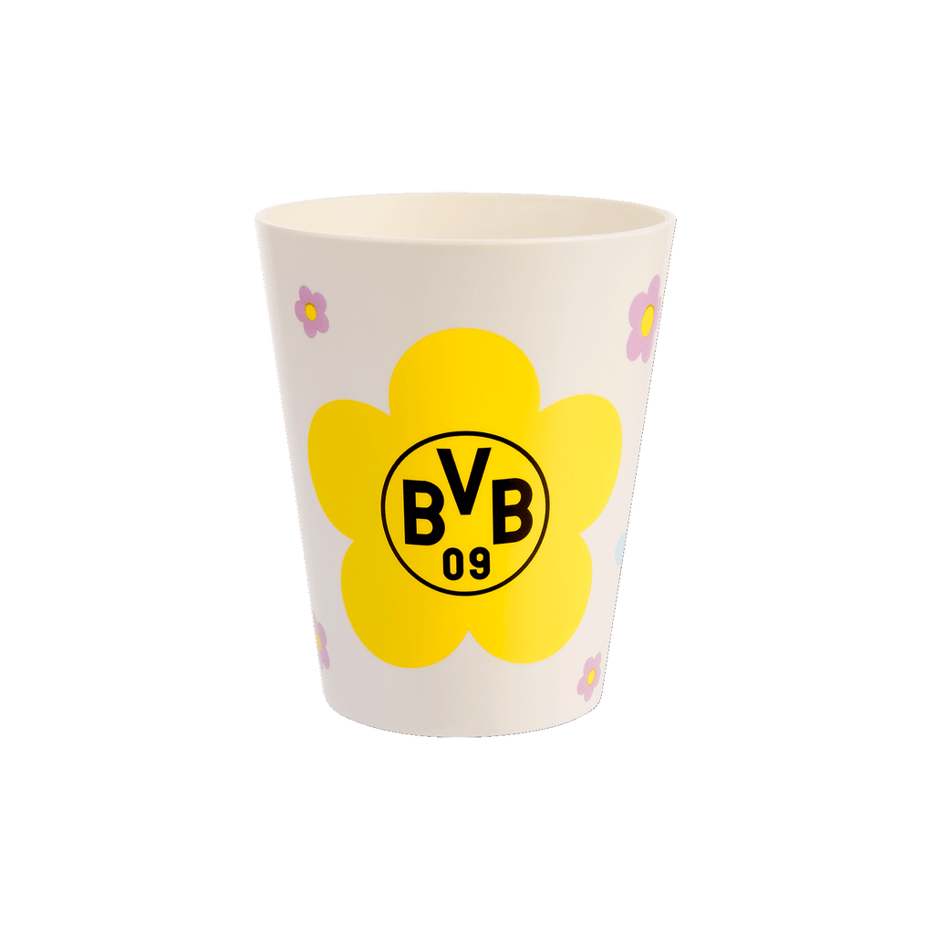 Una tazza per bambini del BVB 09 con un fiore giallo e il logo della società, perfetta per i piccoli tifosi del Borussia Dortmund; fa parte di un servizio da tavola per bambini composto da 5 pezzi.