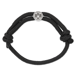 Schwarzes BVB-Armband mit einem runden Metallanhänger, der das offizielle BVB 09-Logo zeigt. Ein modernes Accessoire für Fans von Borussia Dortmund.