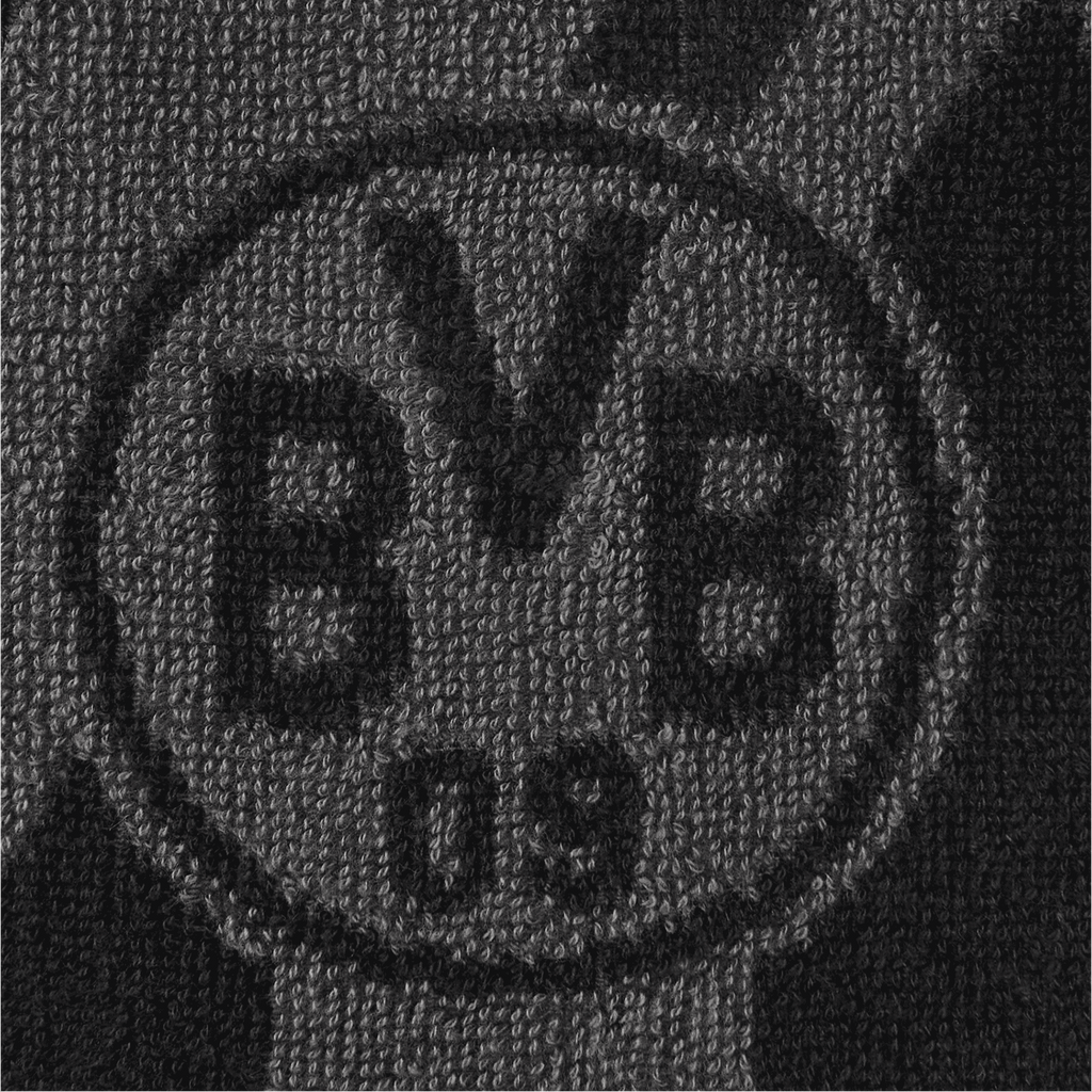 Lote de dos manoplas de baño del BVB con diseño en gris y negro y el logotipo del BVB incorporado.