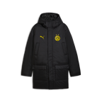 Giacca invernale nera del BVB stagione 24/25 con logo giallo del BVB e logo PUMA, ideale per i tifosi del Borussia Dortmund.