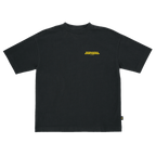 Maglietta BVB Urban color antracite della collezione 2025 con il logo giallo del Borussia Dortmund sul petto, design casual e maniche corte.