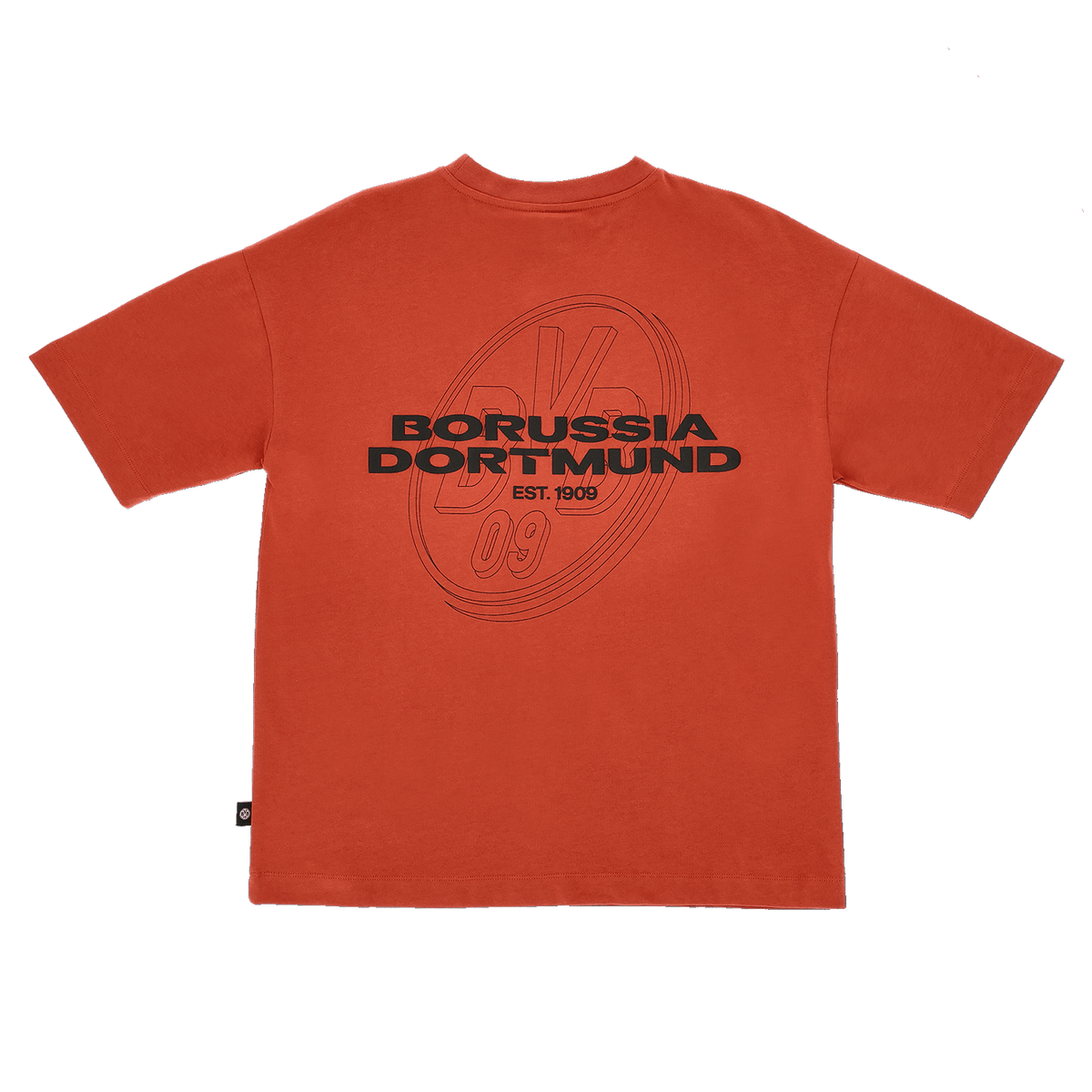 Vista posteriore della maglietta arancione BVB Urban 2025 con il logo nero del Borussia Dortmund e la scritta “BVB 09”.
