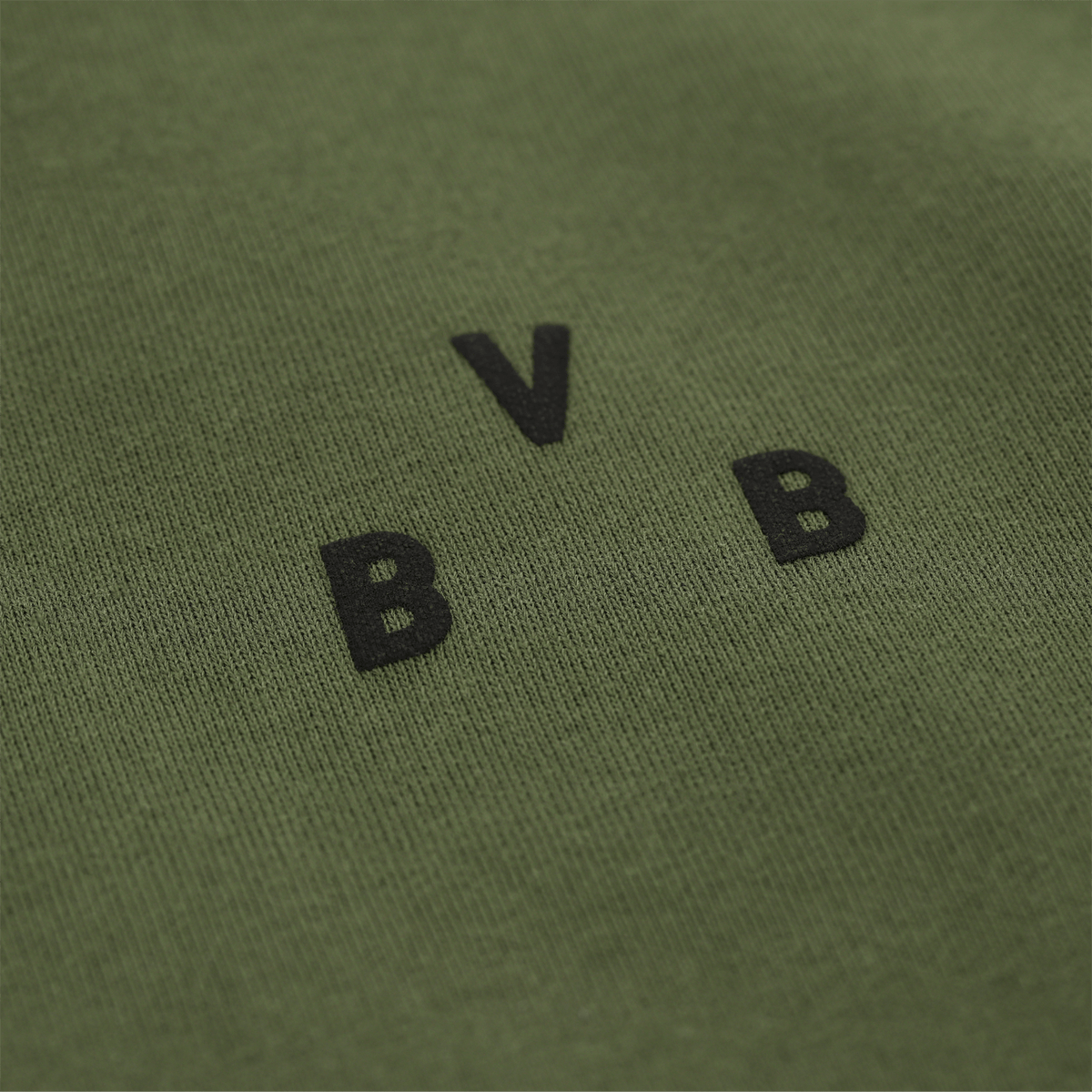 La felpa con cappuccio BVB Urban in verde petrolio con la scritta BVB in nero, ideale per i tifosi del Borussia Dortmund.