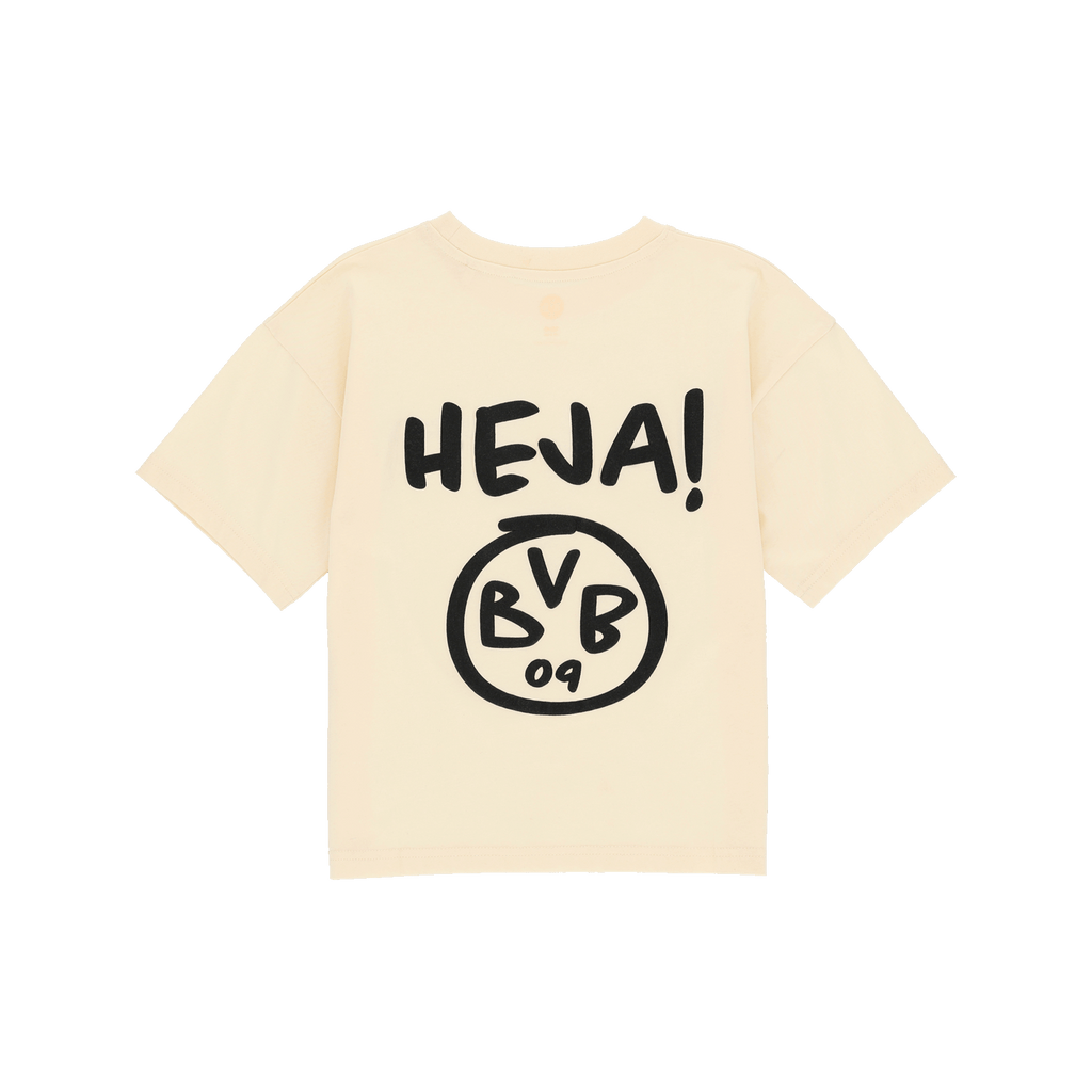 Vue arrière d'un t-shirt clair pour enfant du BVB, orné d'un imprimé noir « HEJA ! » et du logo BVB 09. Idéal pour les jeunes supporters du Borussia Dortmund.