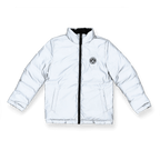 Reflective BVB reversible jacket for kids in white with a black zipper and the BVB 09 logo on the front. Warm and stylish, perfect for fans.