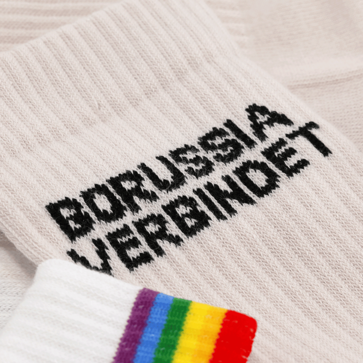 BVB Rainbow Socks, set of 2; detailed close-up showing eye-catching rainbow stripes and the "Borussia verbindet" slogan—perfect for fans.