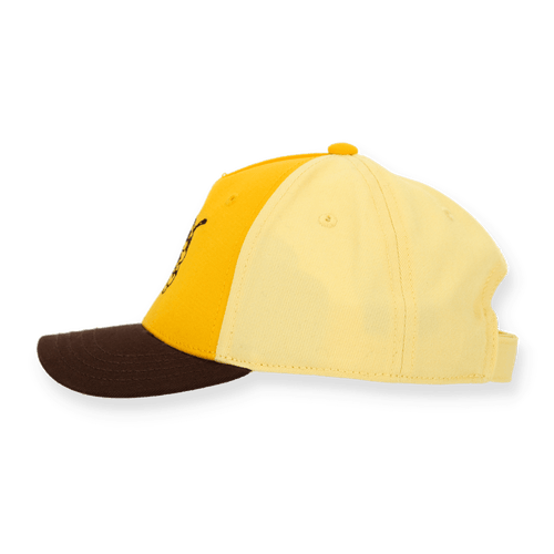 Gorro infantil del BVB con diseño en bloques de color negro y amarillo y motivo de EMMA, perfecto para los pequeños aficionados.