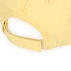 Cappellino giallo per neonati con design del BVB e chiusura regolabile, visto di lato.