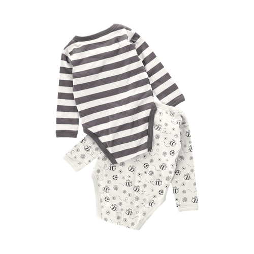 Ensemble de deux bodys BVB pour bébés, composé d'un body à manches longues rayé noir et blanc et d'un body blanc orné de motifs représentant un ballon de football et une abeille.