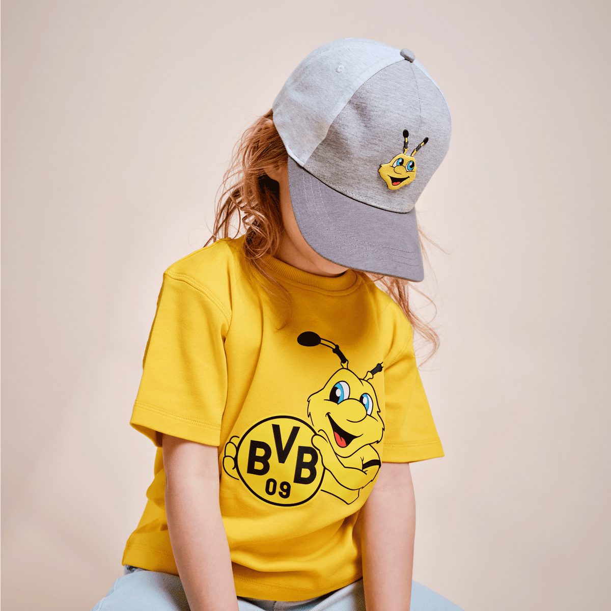 Casquette grise du BVB avec le logo Emma et un motif « color block » pour bébés et jeunes enfants, un article idéal pour les fans.
