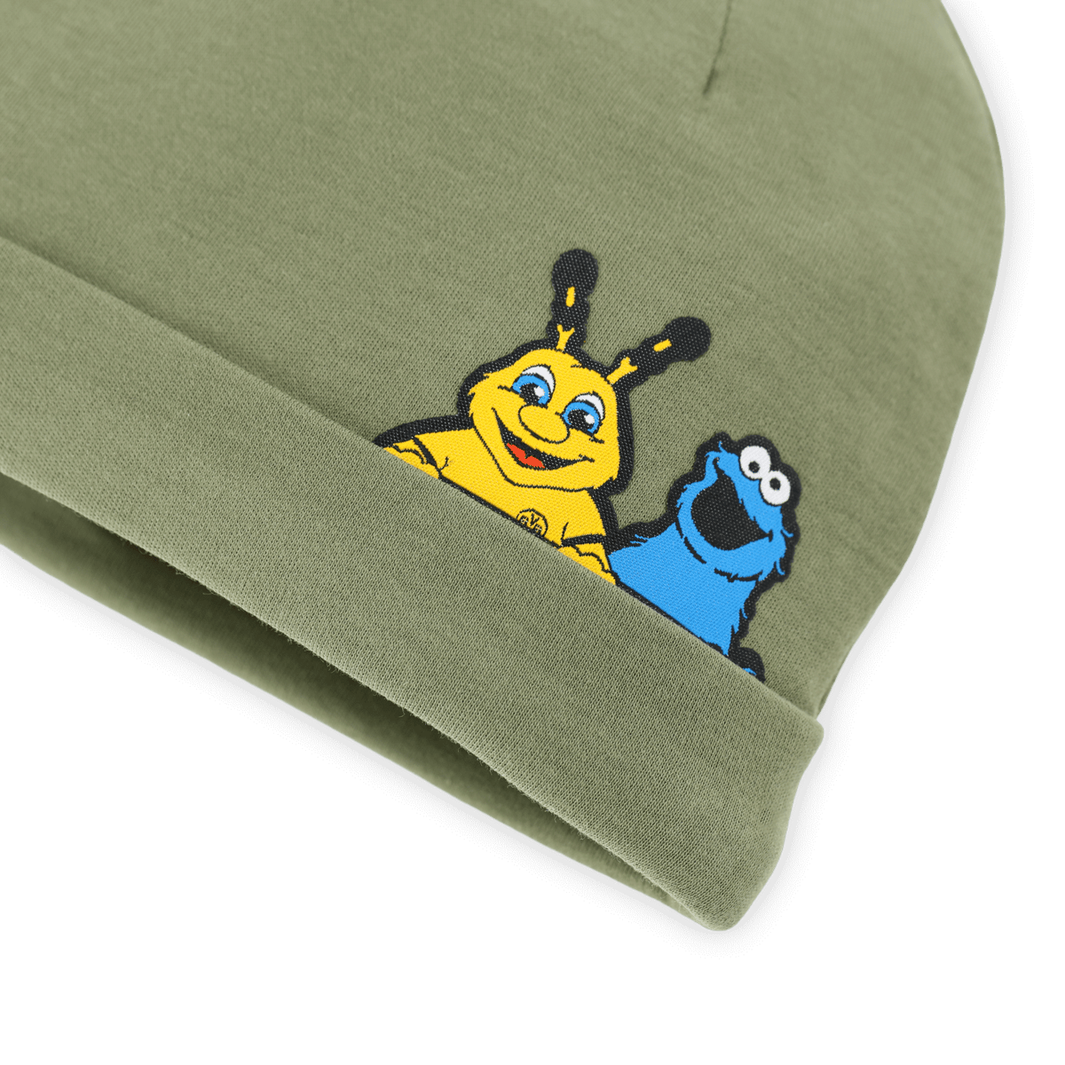 Green baby hat featuring EMMA, the yellow BVB mascot, and the Cookie Monster from Sesame Street; the perfect Borussia Dortmund fan item for kids.