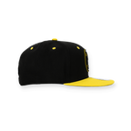 Casquette BVB noire New Era 9Fifty Snapback Classic pour enfants, avec visière jaune et logo BVB, vue de profil