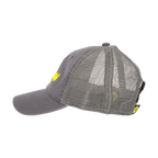 Cappellino del BVB per bambini piccoli con design grigio, scritta gialla “BVB” sul davanti e retro in rete, l’accessorio perfetto per i giovani tifosi.
