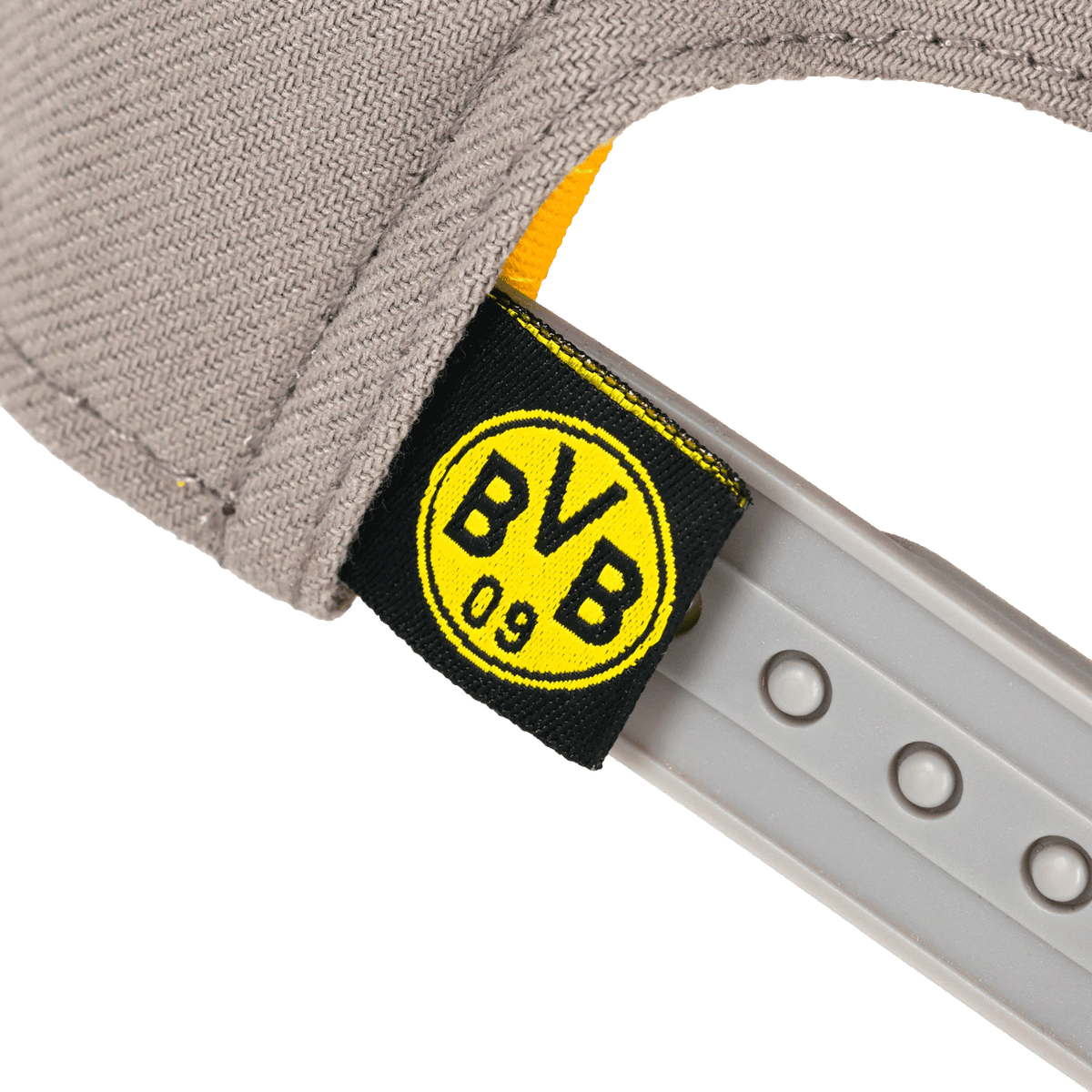 Graue Snapback-Kappe für Kinder mit gelbem BVB-Logo und verstellbarem Verschluss.