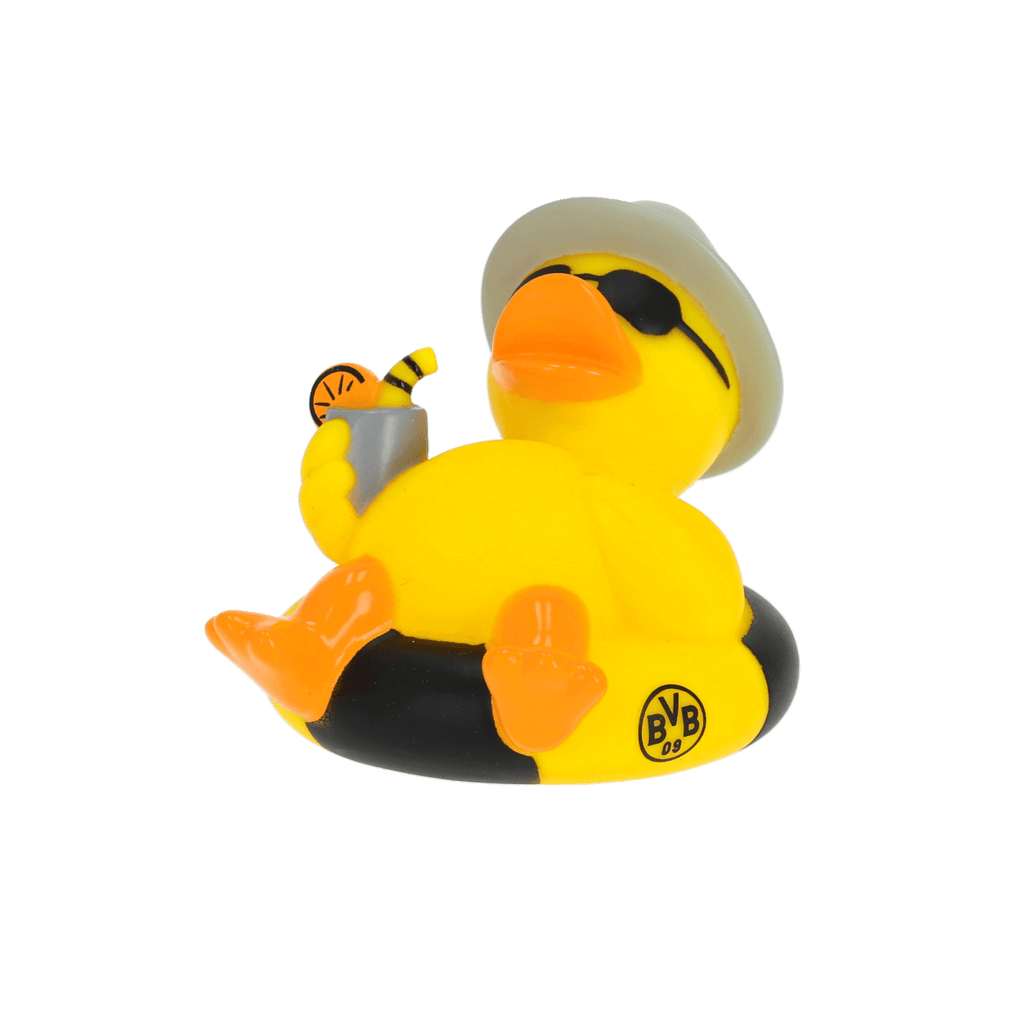 El patito de baño del BVB, con los colores negro y amarillo, lleva gafas de sol y un sombrero de paja, está tumbado sobre un flotador y sostiene un cóctel en la mano. Perfecto como artículo para aficionados o como decoración.