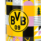 BVBの冬用クリスマスマグカップは、BVBのロゴ、ブラック＆イエローのカラー、そしてクリスマスのモチーフをあしらったお祝いのデザインとなっており、冬の季節にぴったりのボルシア・ドルトムントファン向けアイテムです。