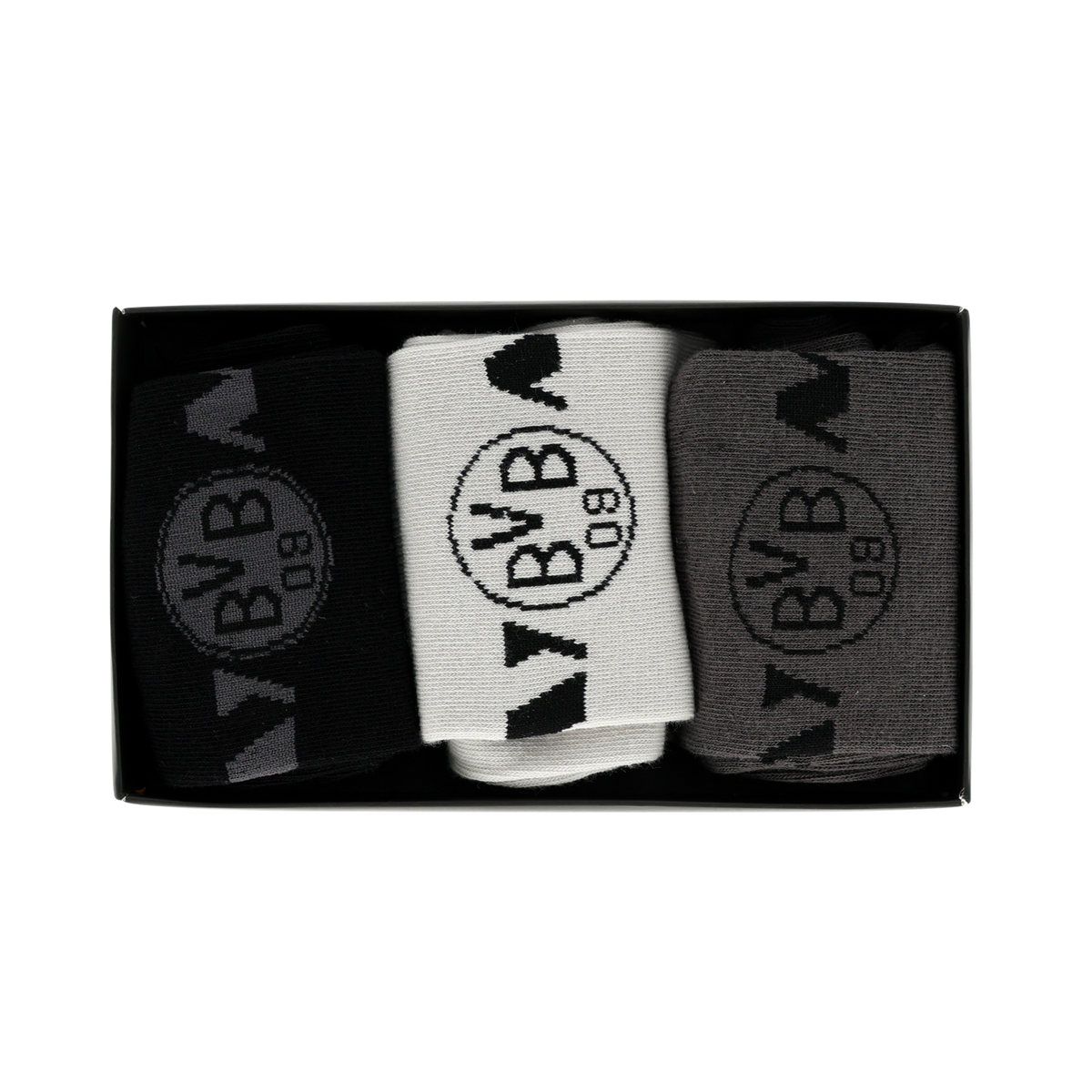 Il set regalo di 3 paia di calzini del BVB comprende calzini nei colori nero, bianco e grigio con il logo del BVB stampato, perfetti per i tifosi del Borussia Dortmund.