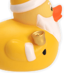 Gelbe BVB-Badeente im Weihnachtsmann-Design, perfekt als schwarzgelber Fanartikel oder Geschenk.
