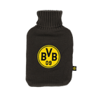 Schwarze Wärmflasche mit gestricktem Bezug und aufgesticktem schwarzgelbem BVB-Logo, perfektes Accessoire für Borussia Dortmund Fans.