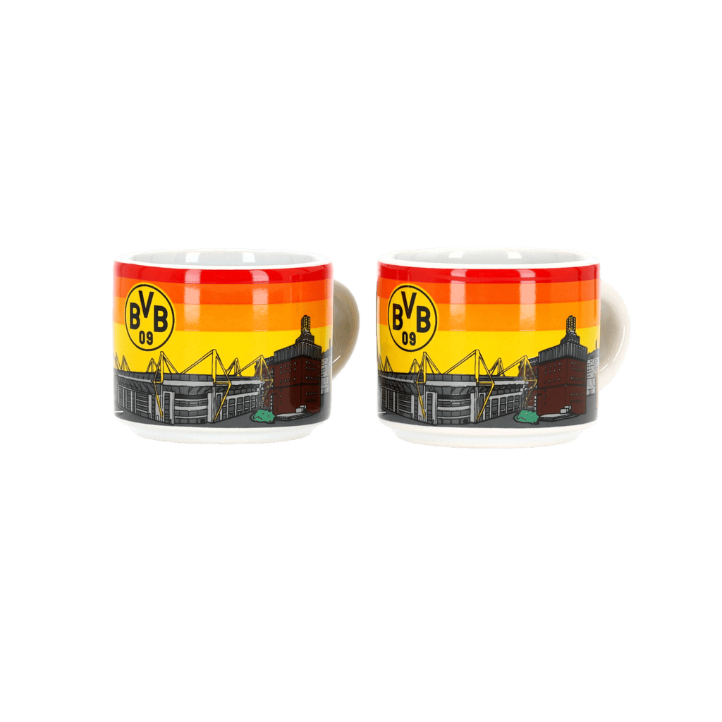 Set da 2 tazzine da caffè del BVB con un motivo dello stadio ricco di dettagli e lo stemma del BVB, perfette per i tifosi del Borussia Dortmund.